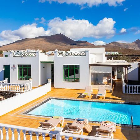 Villa Sol Y Mar Yaiza  Εξωτερικό φωτογραφία